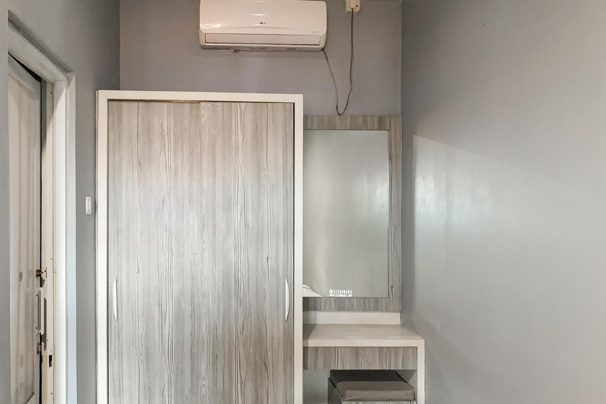 Karins Guesthouse Syariah Redpartner Бандунг Экстерьер фото
