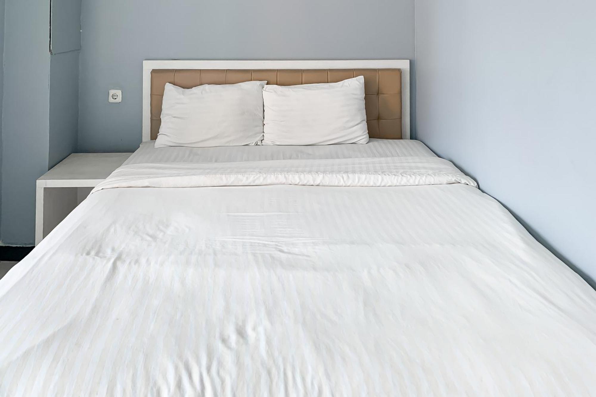 Karins Guesthouse Syariah Redpartner Бандунг Экстерьер фото